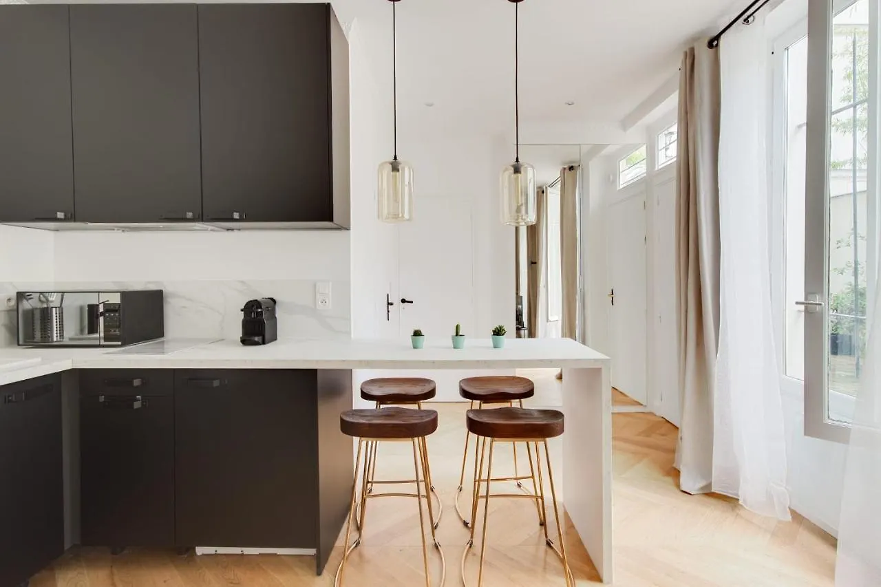 Guestready - Modern Flat Near Saint-Germain-Des-Pres Netflix Apartment Paris France